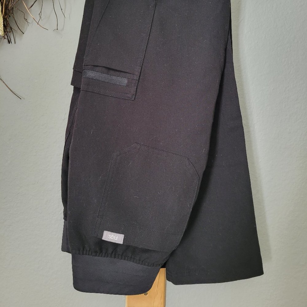 Yola™ Skinny Scrub Pants
